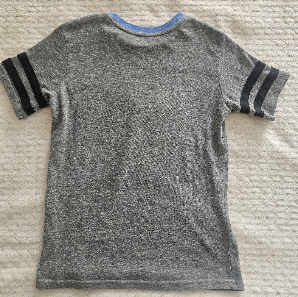 🖤3/$15 Gray and Blue Kids T-Shirt, Size 14 - Picture 5 of 6